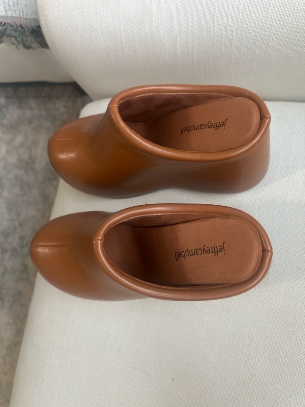 Jeffrey Campbell Brown Platform Clog Mules Size 8 Sculptural Chunky - Picture 9 of 10